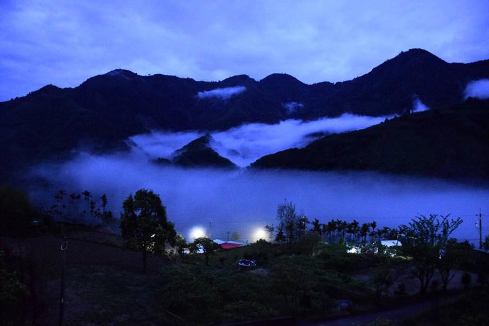 Walk Cloud Bed And Breakfast Meishan Εξωτερικό φωτογραφία